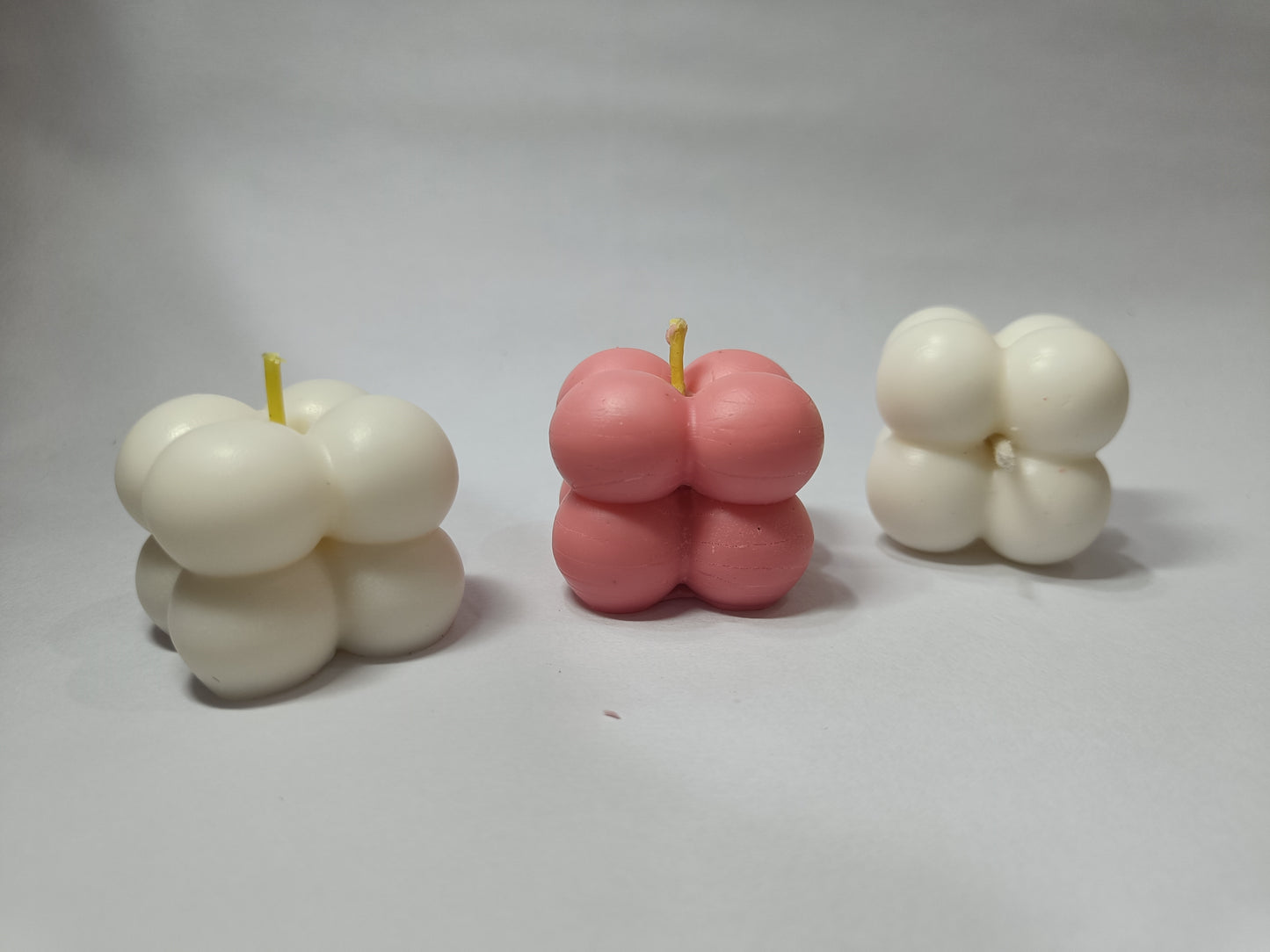 ✨ Mini Bubble Candle