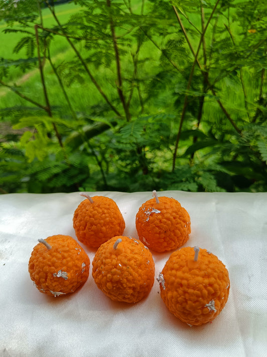 ✨ Set of 4 Ladoo Candles – Sweet Glow, Festive Vibes ✨